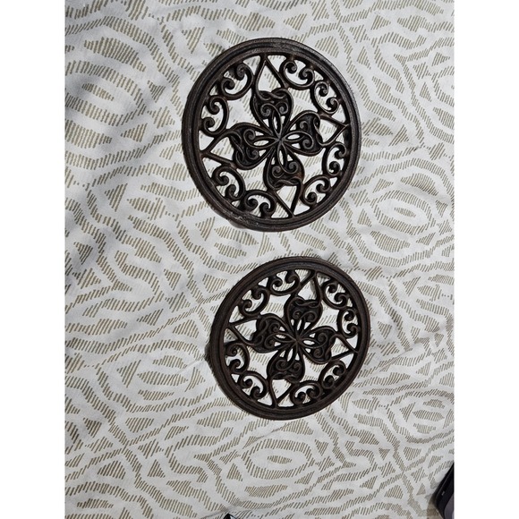 Other - Vintage Cast Iron Trivet Set of 2 Round Floral Scrollwork Hot Pad Brown Black